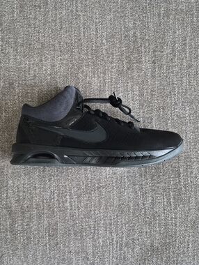 Nike Air Vision Pro Sneakers